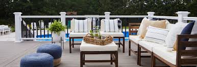 Stylish Pool Deck Railing