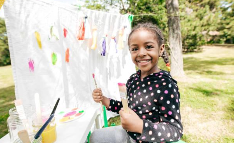 Summer Camp Arts and Crafts Program