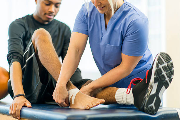 How to Prevent Sports Injuries with Physiotherapy Techniques